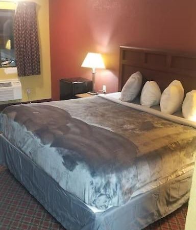 Hotel 2 Queen Beds Hotel Room 106 Wi-Fi Booking Stillwater Exterior photo